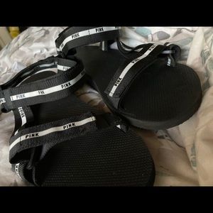 Vs PINK velcro sandals